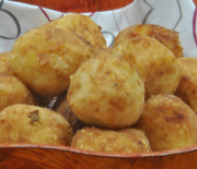 Puré de patatas con queso y rebozado, una receta fácil y rápida